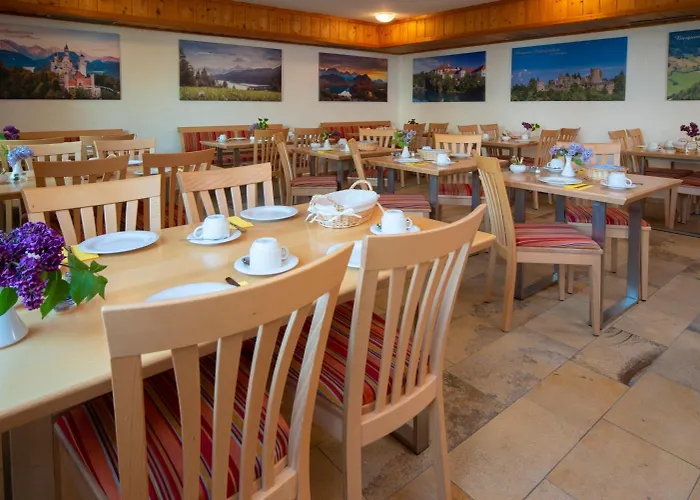 Hotel Seehotel Weissensee 2*