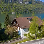 فندق Seehotel Weissensee