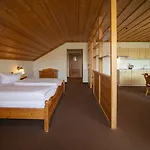Seehotel Weissensee فندق 2*
