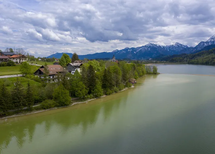 Отель Seehotel Weissensee 2*